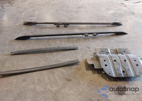 2011 Toyota Sequoia Platinum 5.7L V8 z USA, uszkodzony, nr VIN 5TDDW5G17BS046503